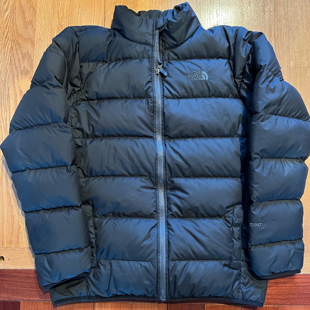 The North Face boy puffer coat 550